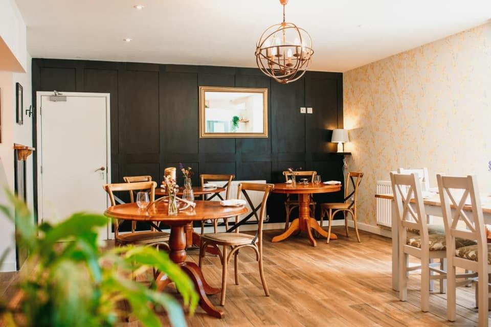 Jt Abergwaun Hotel Fishguard Luaran gambar